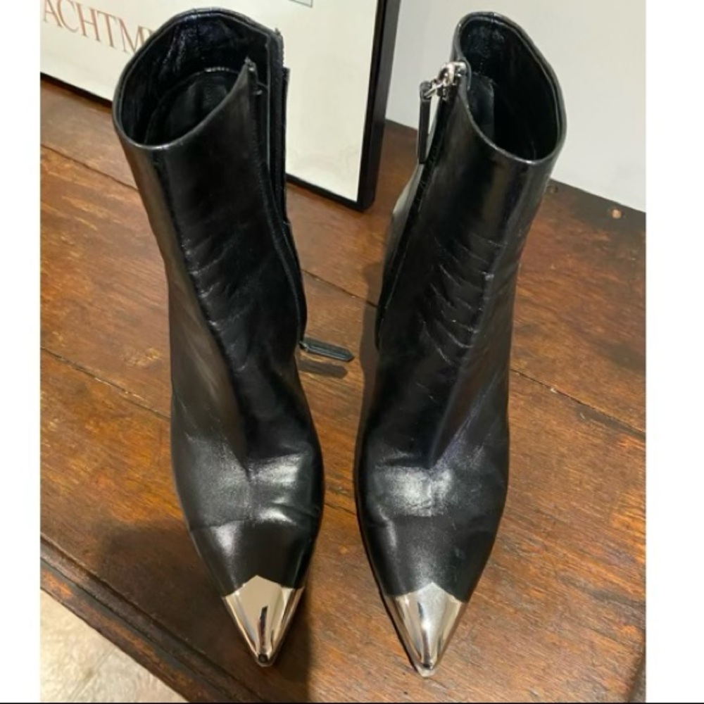 Calvin Klein 205w39nyc Black Rosella Cap Toe Boots